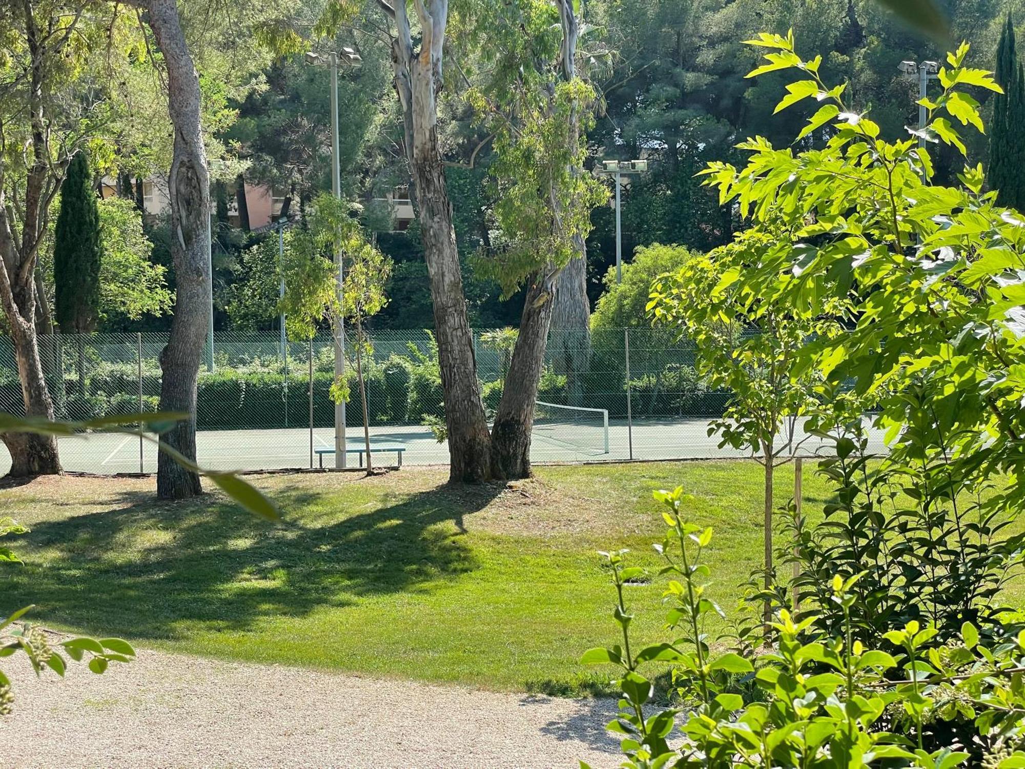 Le Rayon Vert Six-Fours-les-Plages Εξωτερικό φωτογραφία